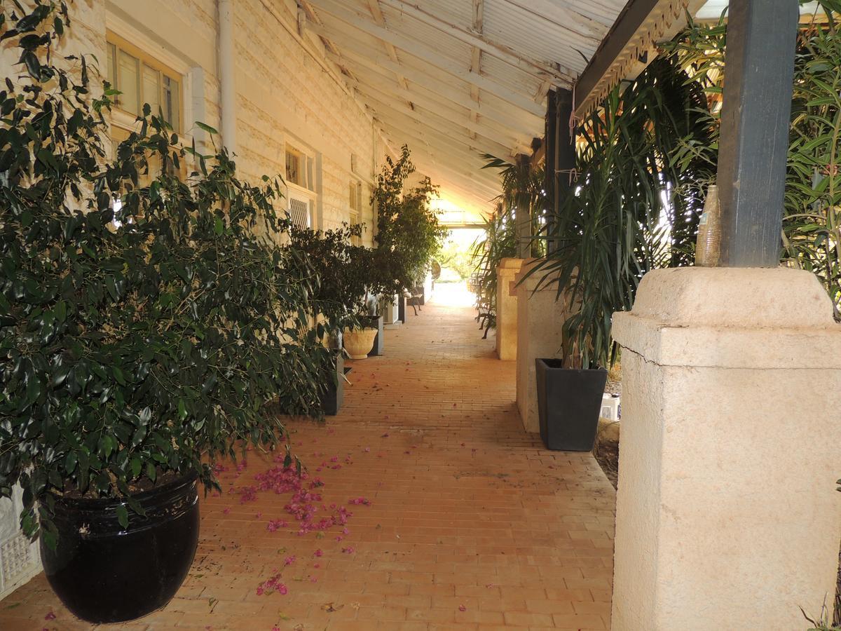 The Old Convent Dalwallinu Exterior foto